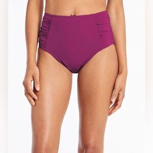 LL BEAN High-Waisted Slimming Brief Swimwear Bottoms in Ripe Plum. Size 12.